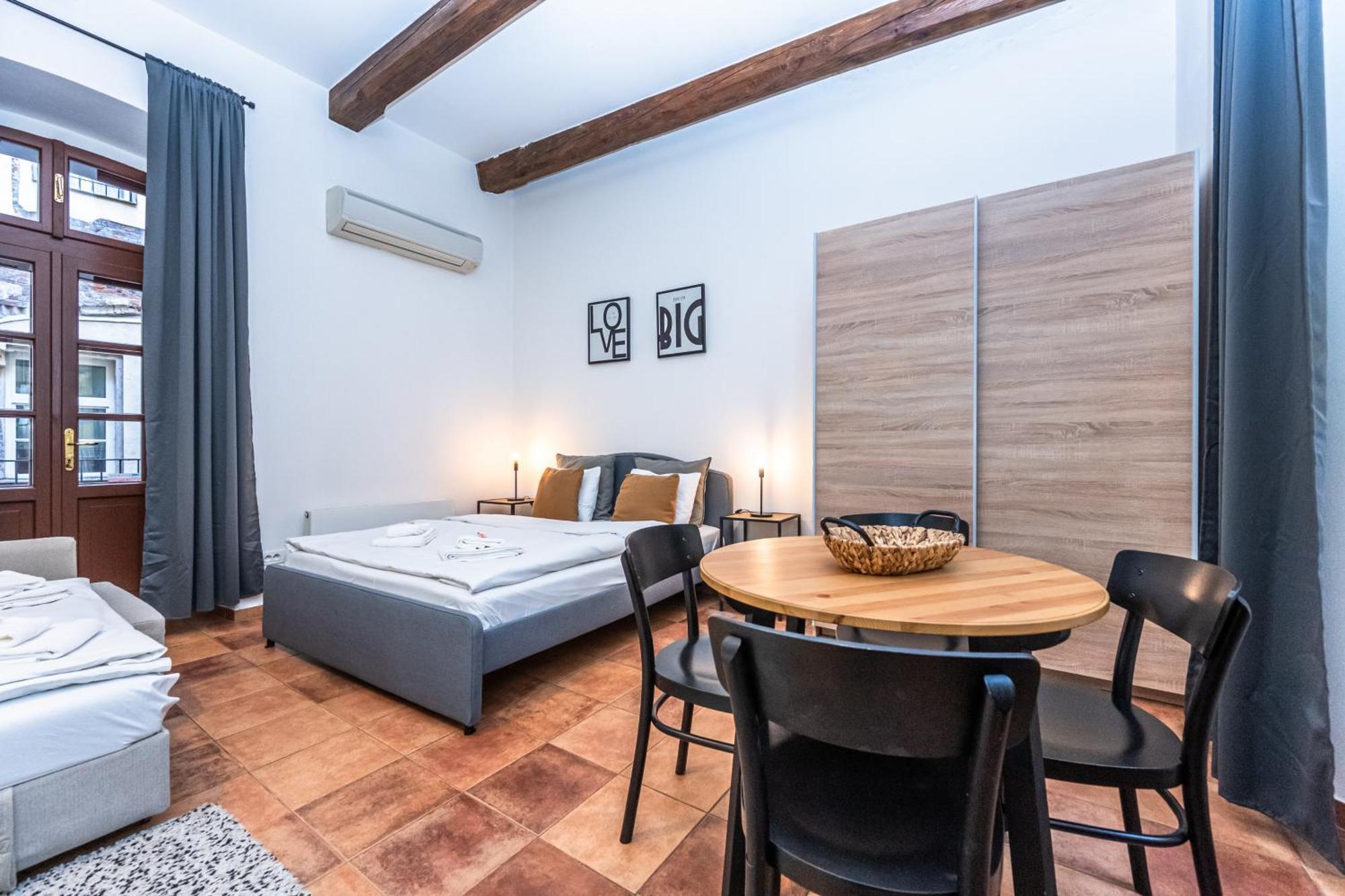 Appartamento Charles In Old Town Praga